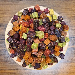 حبه میوه خشک - 100 گرم